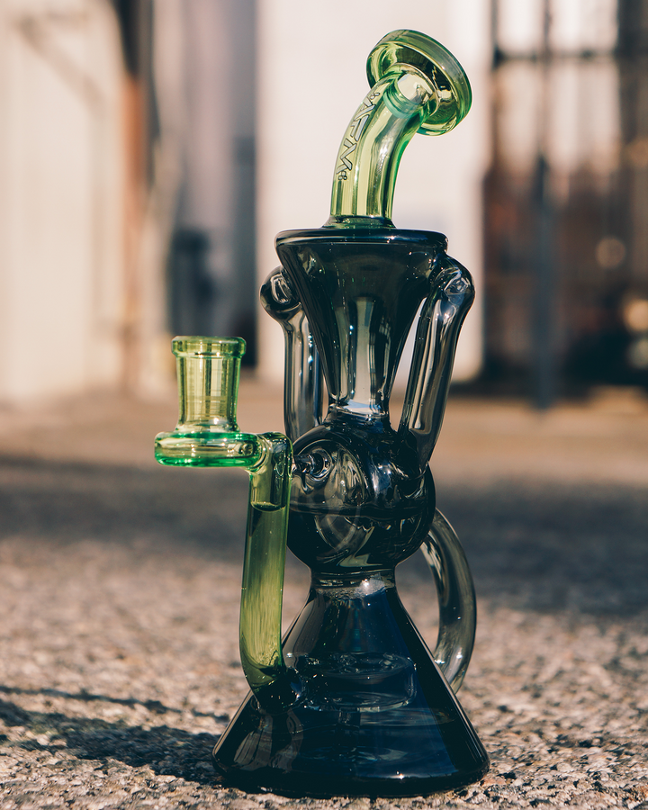 AFM 8.5″ Virgo Glass Recycler Dab Rig
